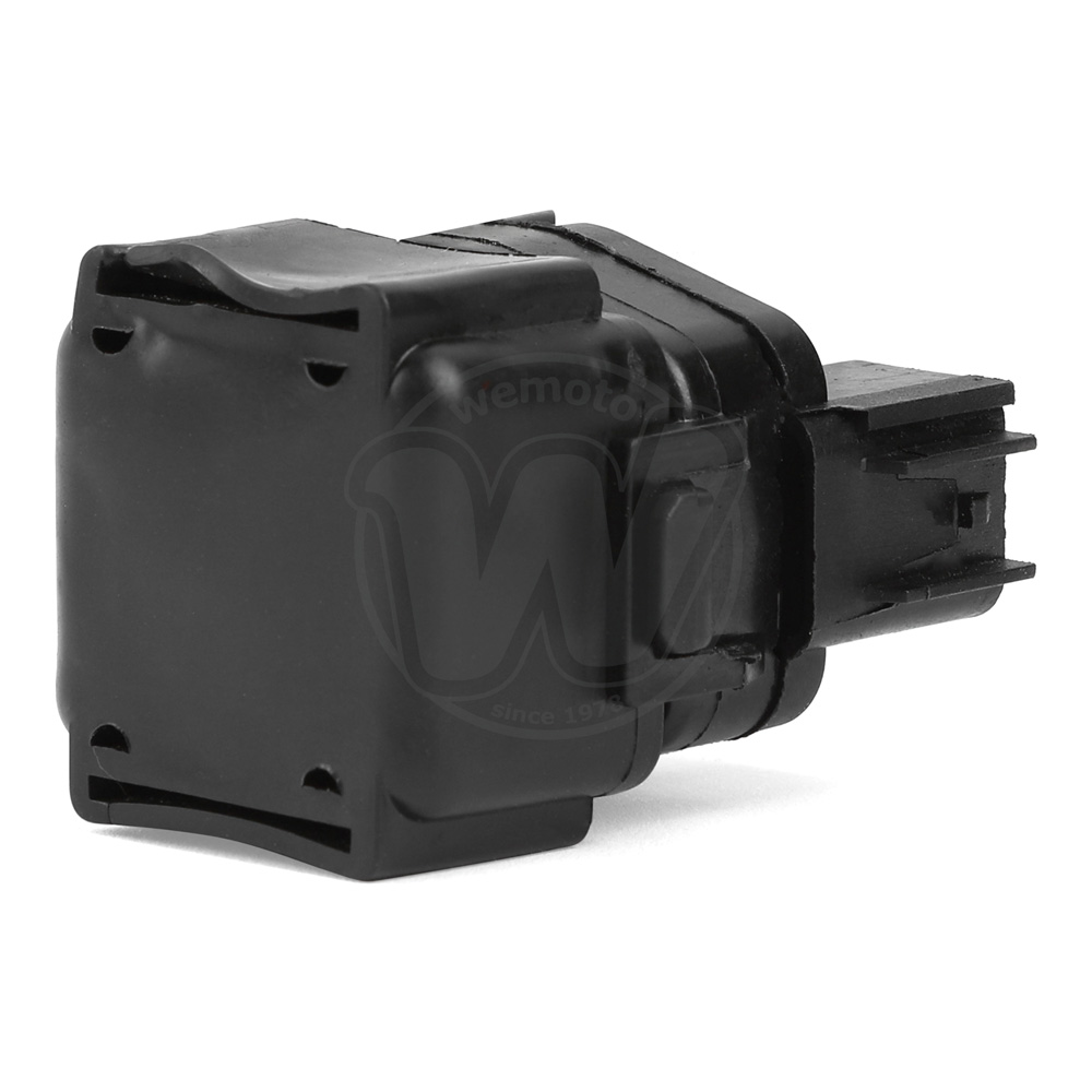 0JL8572_ag2154 three.jpg